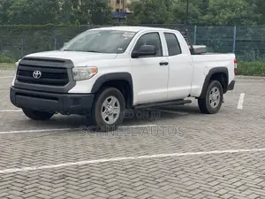 Toyota Tundra 2017 White