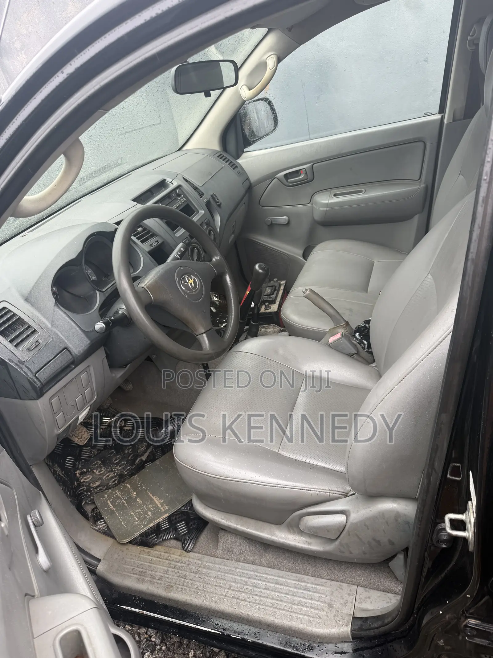 Toyota Hilux 2009 Black
