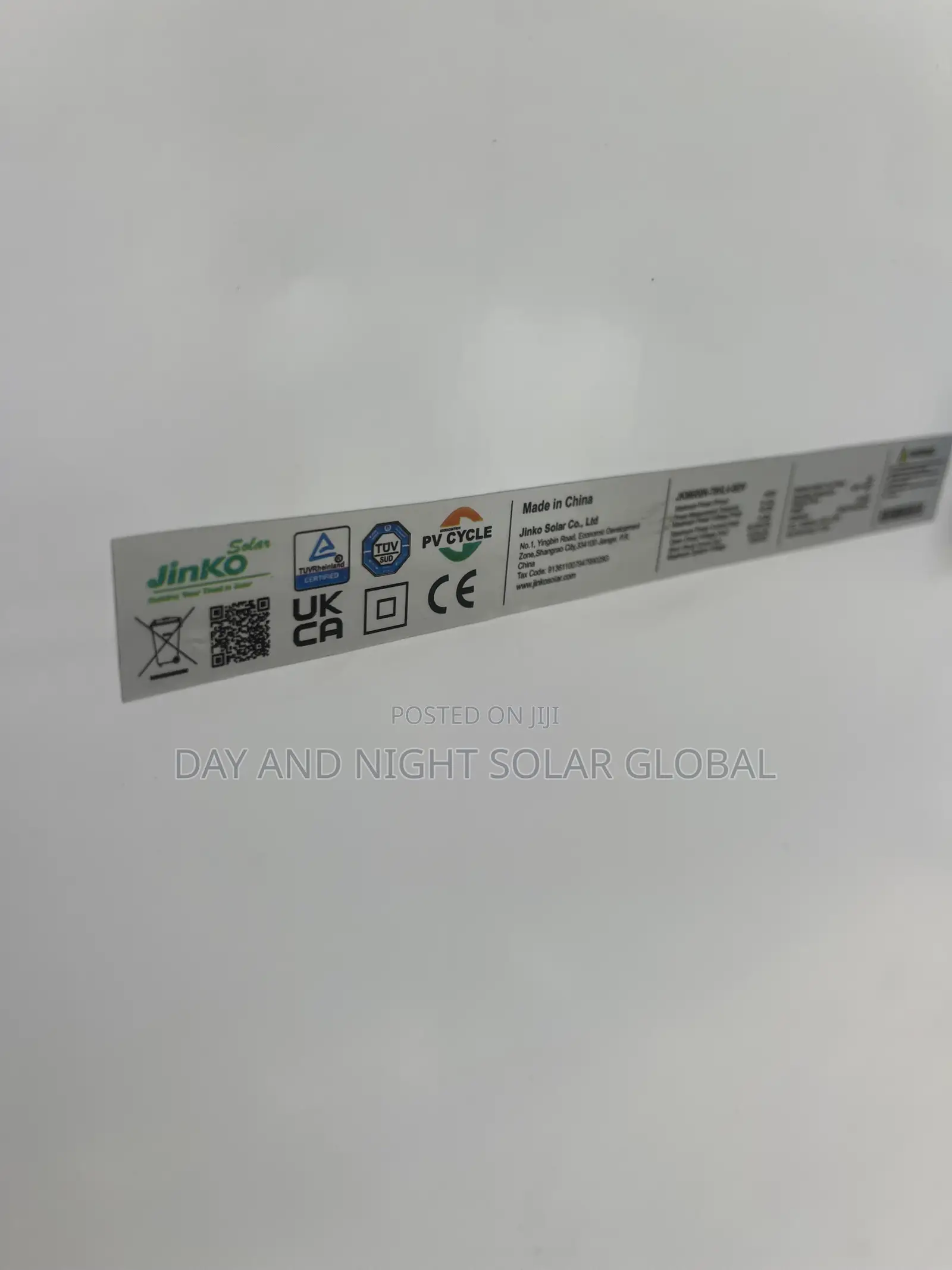 Clean Tukumbo 600watts Original Jinko Solar Panel