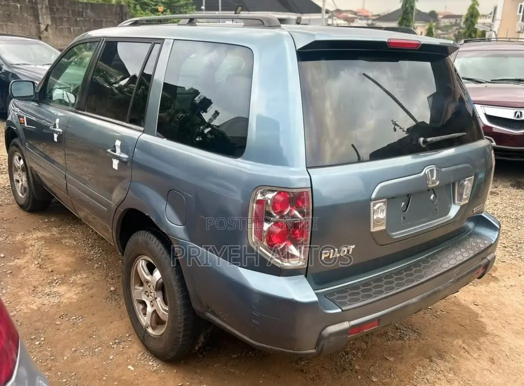 Honda Pilot 2006 Blue