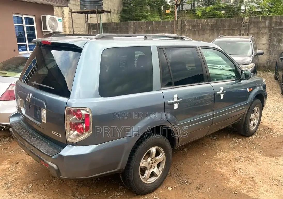Honda Pilot 2006 Blue