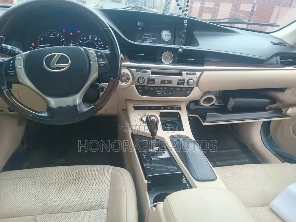 Lexus ES 2014 Blue