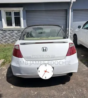 Honda Accord 2009 White