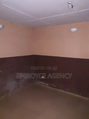1bdrm Room & Parlour in Agbor Road Bypass, Benin City for rent
