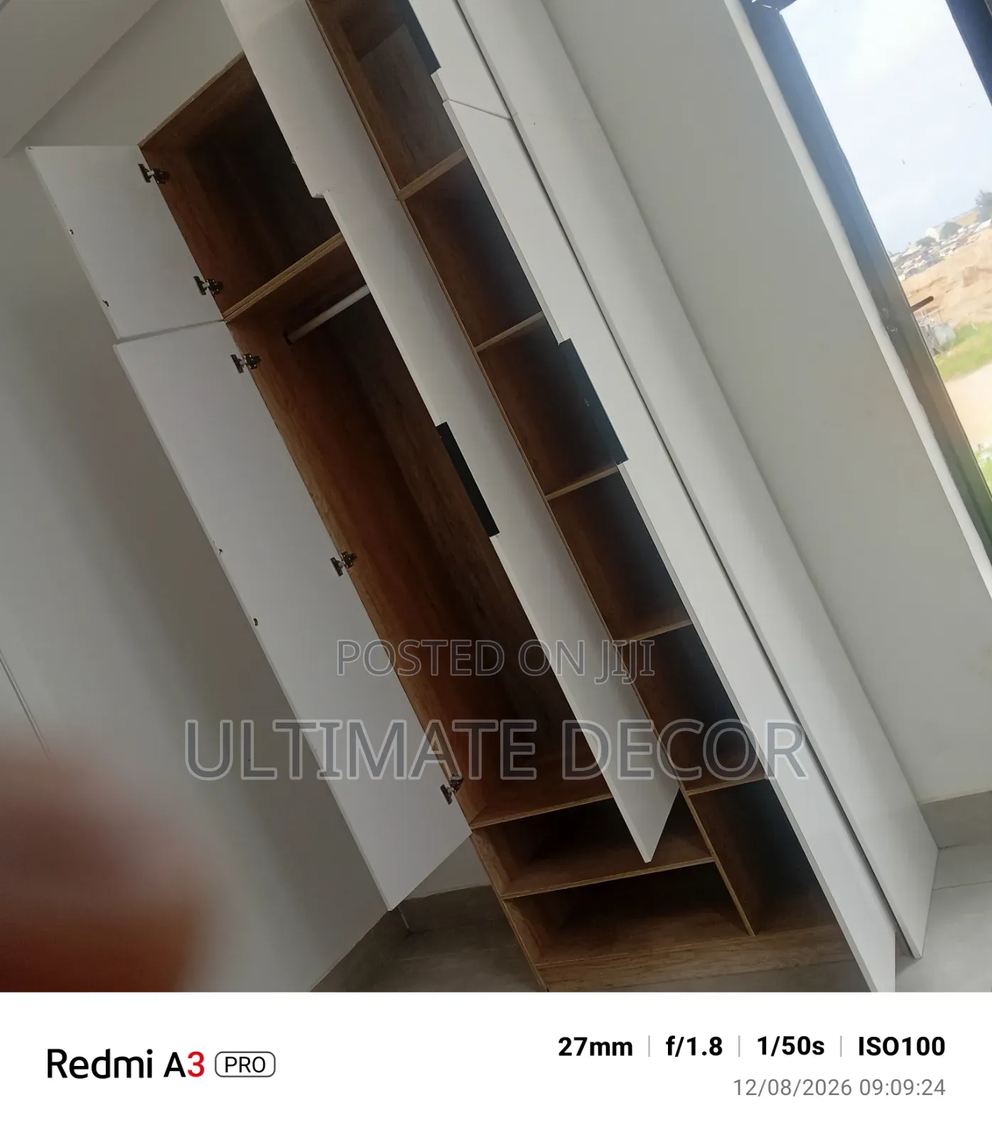 Mini Wardrobe
