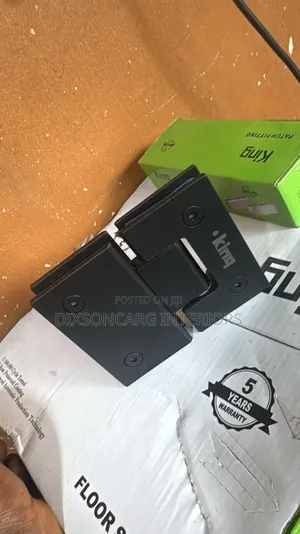 Glass to Glass Cubicle Hinges