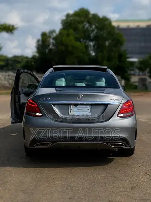 Mercedes-Benz C400 2016 Silver