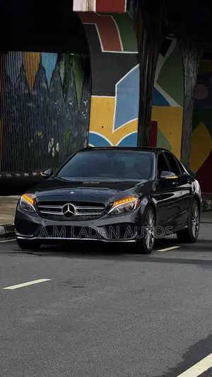 Mercedes-Benz C400 4Matic AWD Sedan (3.0L V6 7A) 2015 Gray