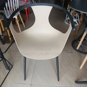 Restaurant Curve Back Chair