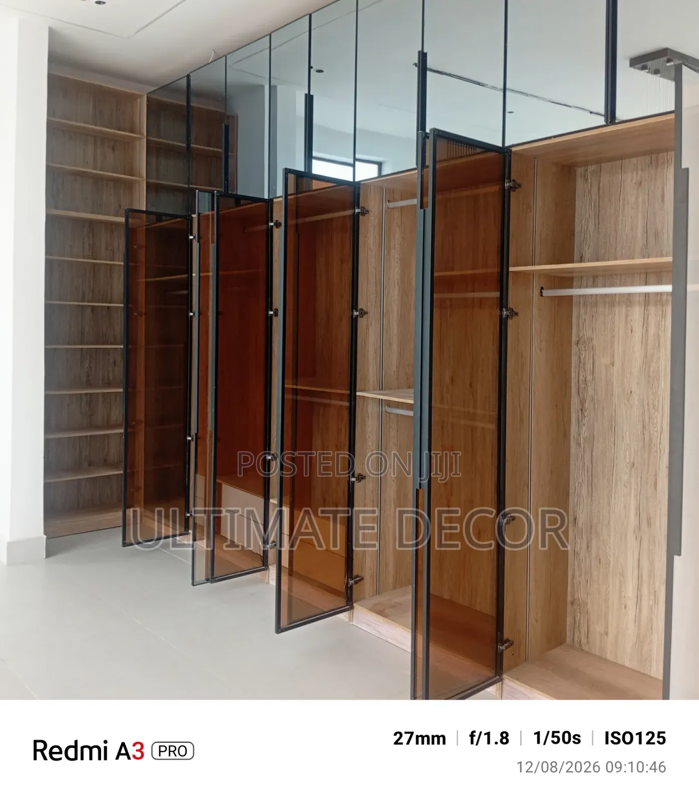Profile Glass Wardrobe