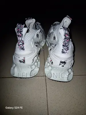 Shoes for Sales Direct From Italian