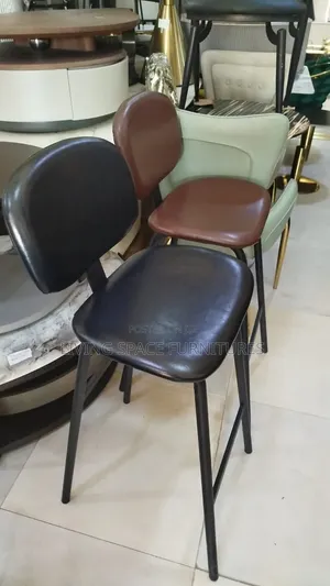 High Bar Leather Chair