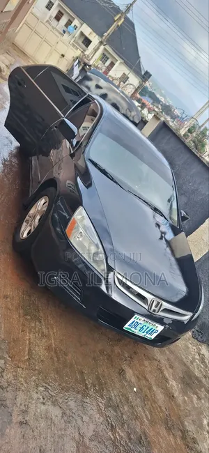 Honda Accord 2.0 Comfort 2006 Black