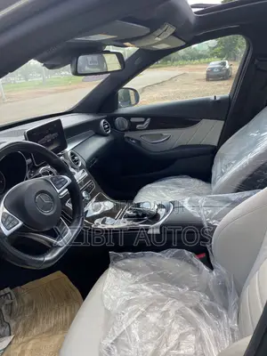 Mercedes-Benz C400 2016 Silver