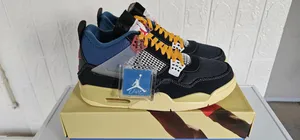 Air Jordan 4 Retro Union LA Off Noir.