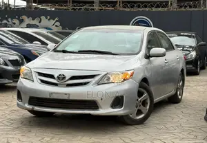 Toyota Corolla L 4dr Sedan (1.8L 4cyl 5M) 2012 Silver