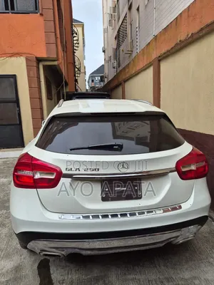 Mercedes-Benz GLA 250 2016 White