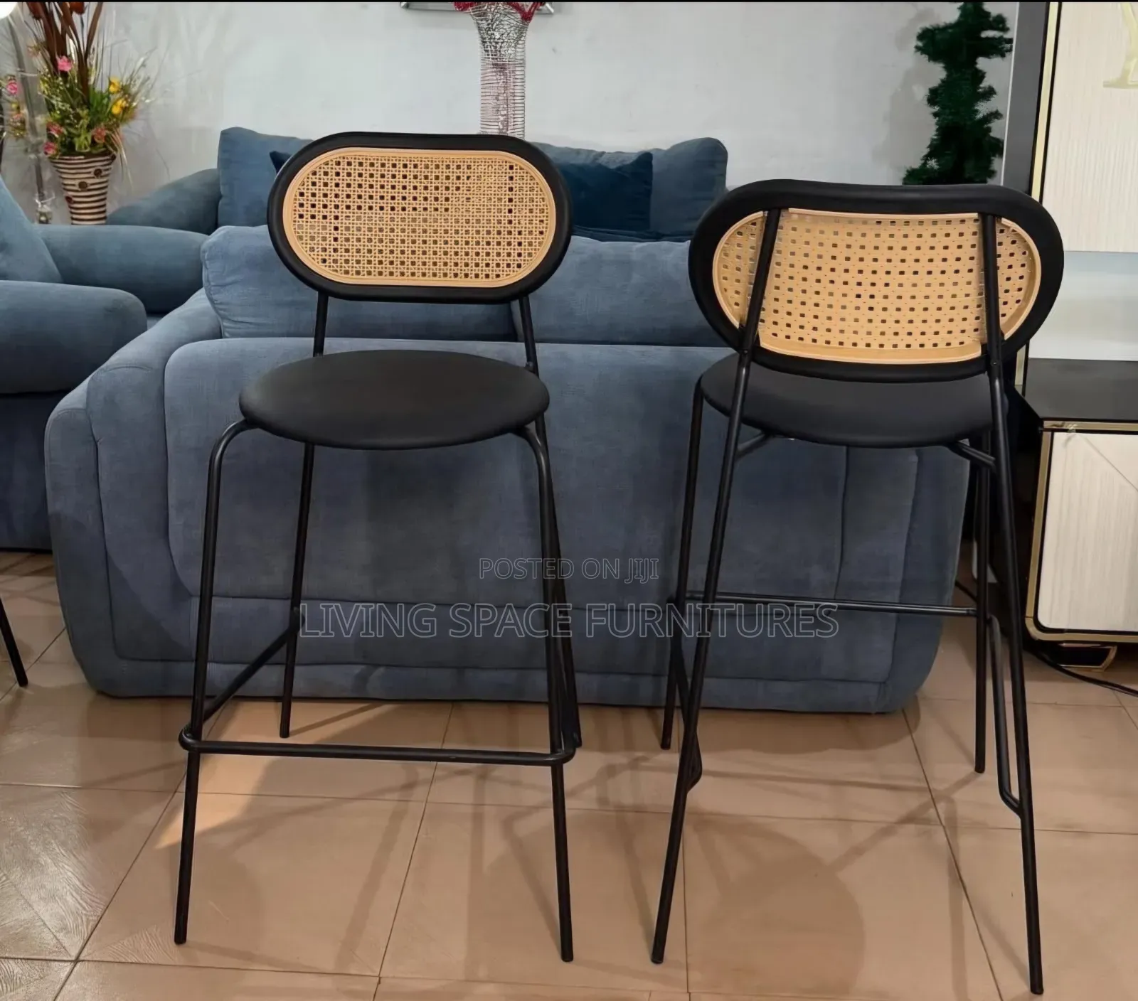 Comfortable High Bar Chairs