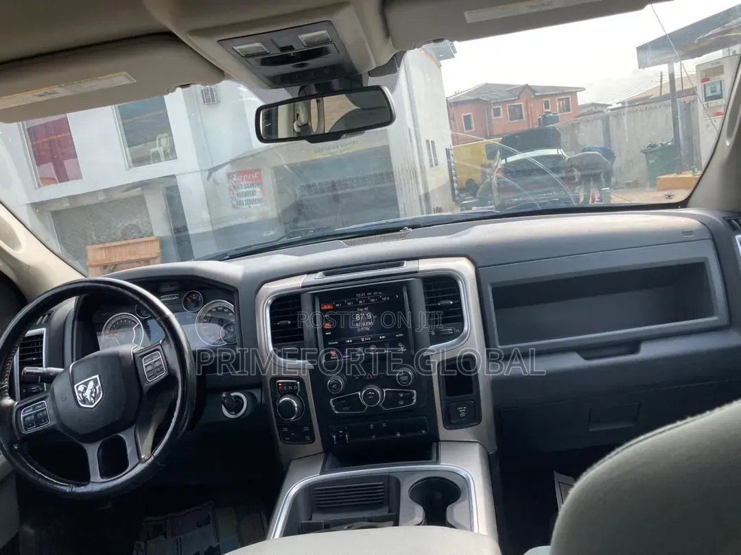 RAM 1500 2017 Blue