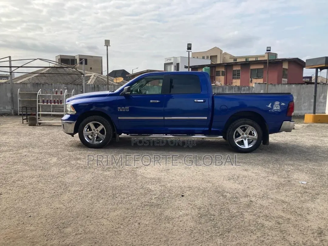 RAM 1500 2017 Blue