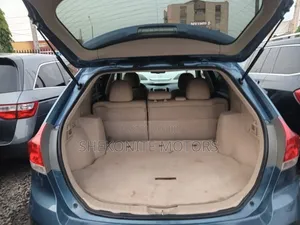 Toyota Venza 2010 Blue