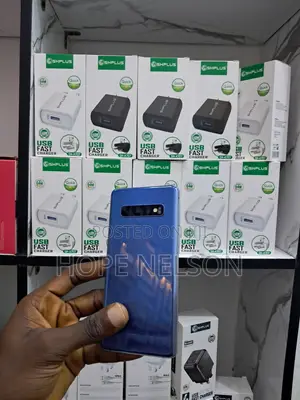 Samsung Galaxy S10 128 GB Blue