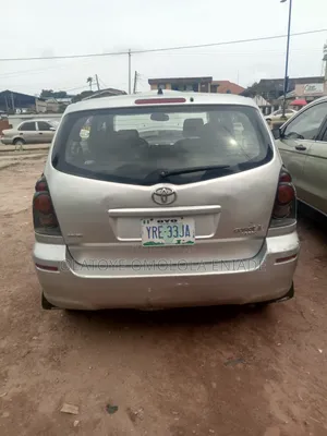Toyota Corolla Verso 2005 Silver