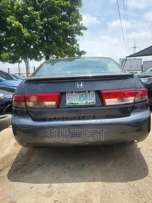 Honda Accord 2004 Gray