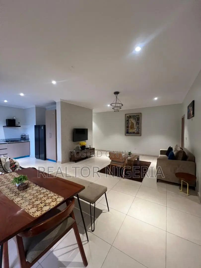 Luxury 2 Bedroom Apartment