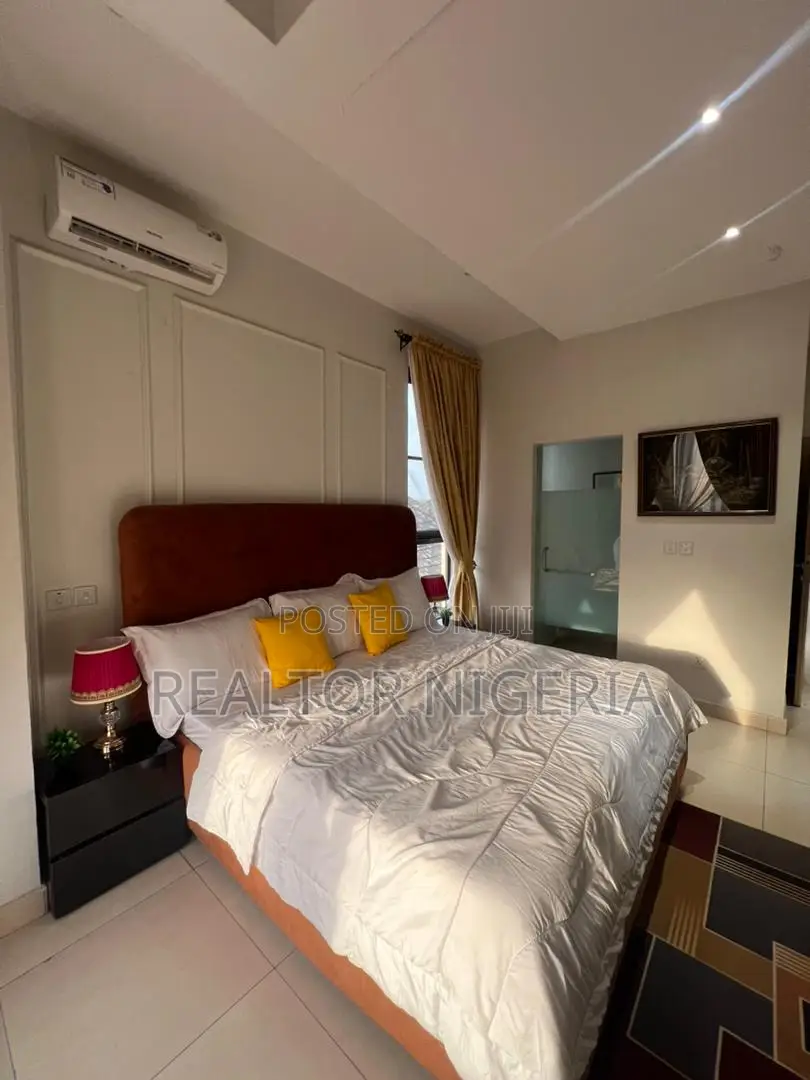 Luxury 2 Bedroom Apartment