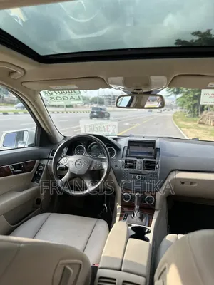 Mercedes-Benz C300 2010 White