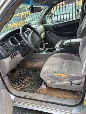 Toyota 4-Runner 2005 Silver