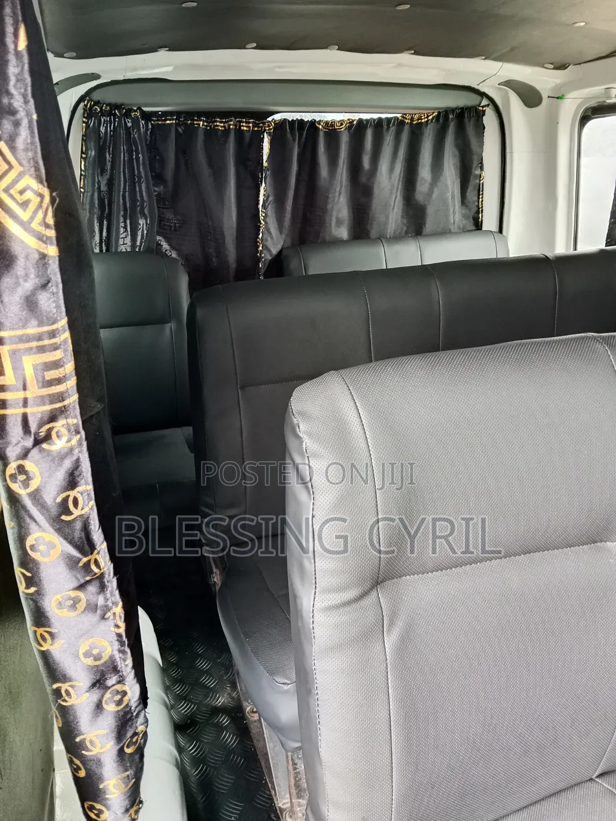 Toyota HiAce 2012 White