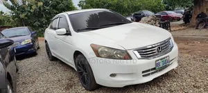 Honda Accord 2010 White