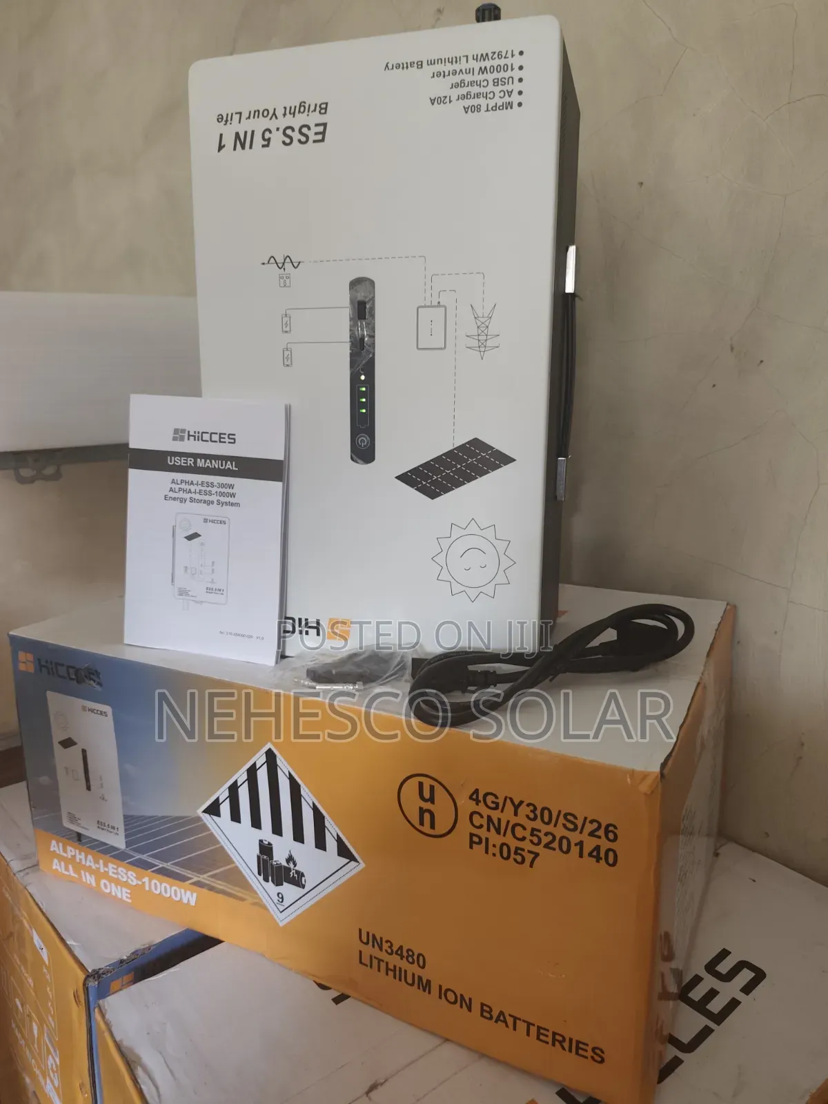 HICCES 1000W Solar Generator – 2KWh Lithium Battery