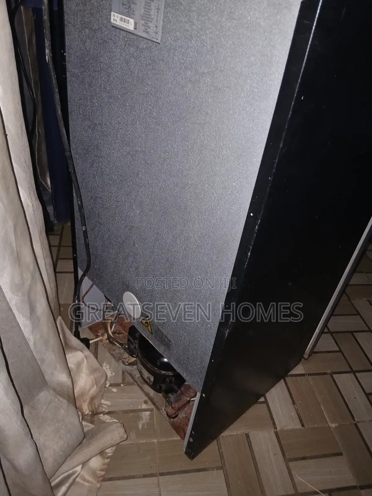 Refrigerator