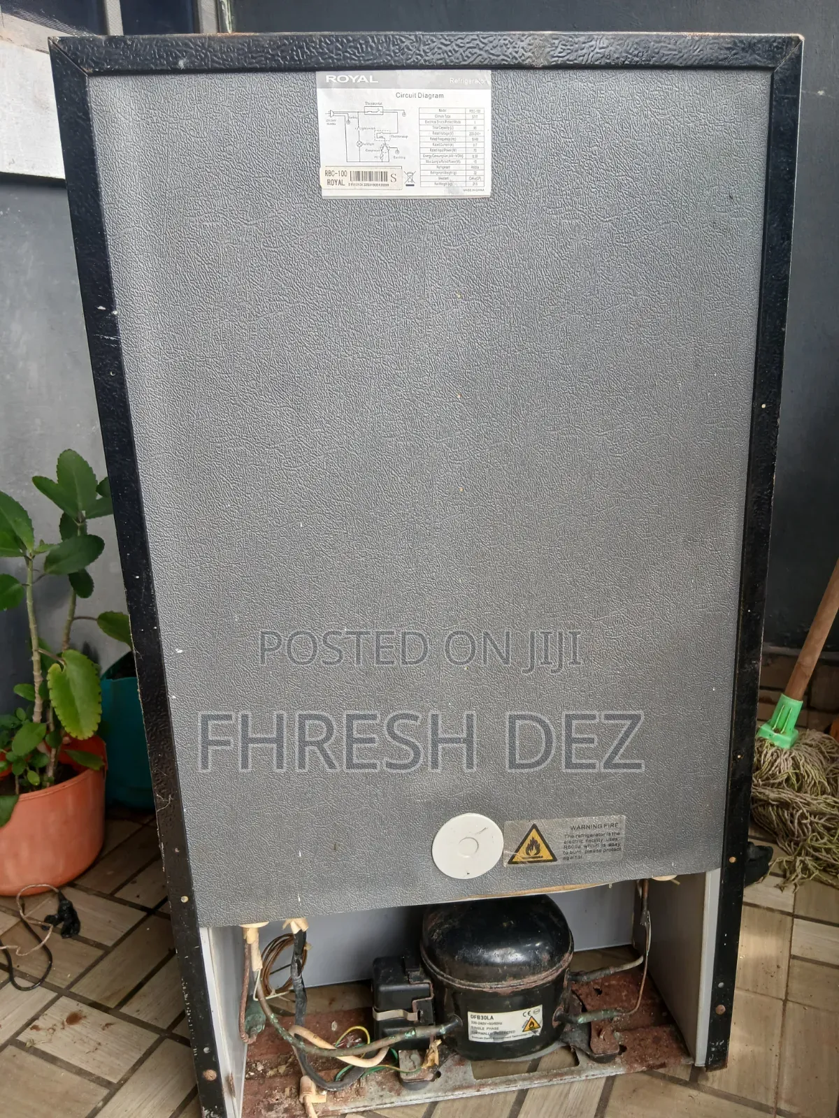Refrigerator
