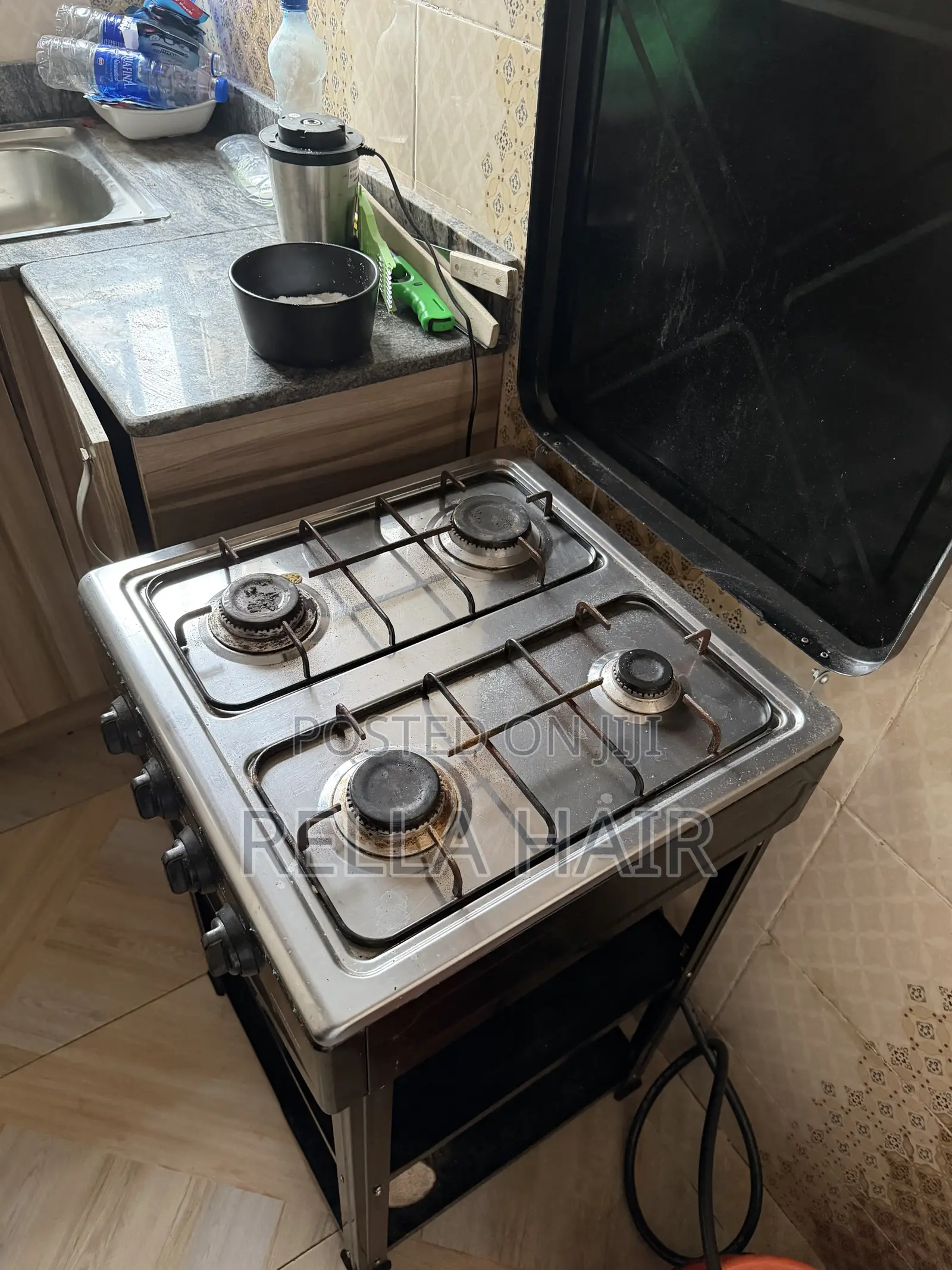 4 Burner Standing Gas Cooker