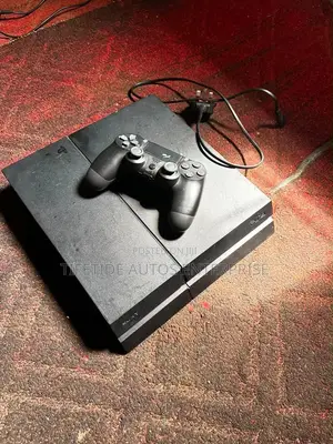 PS4 Standard Game