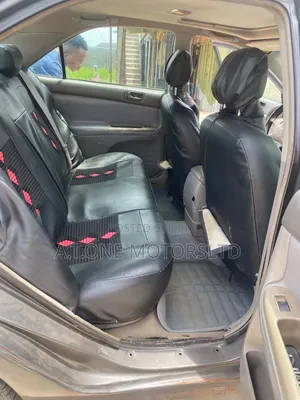 Toyota Camry 2004 Gray