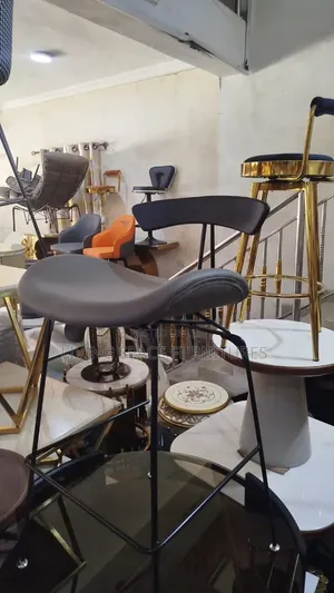 Exquisite Modern Bar Stools