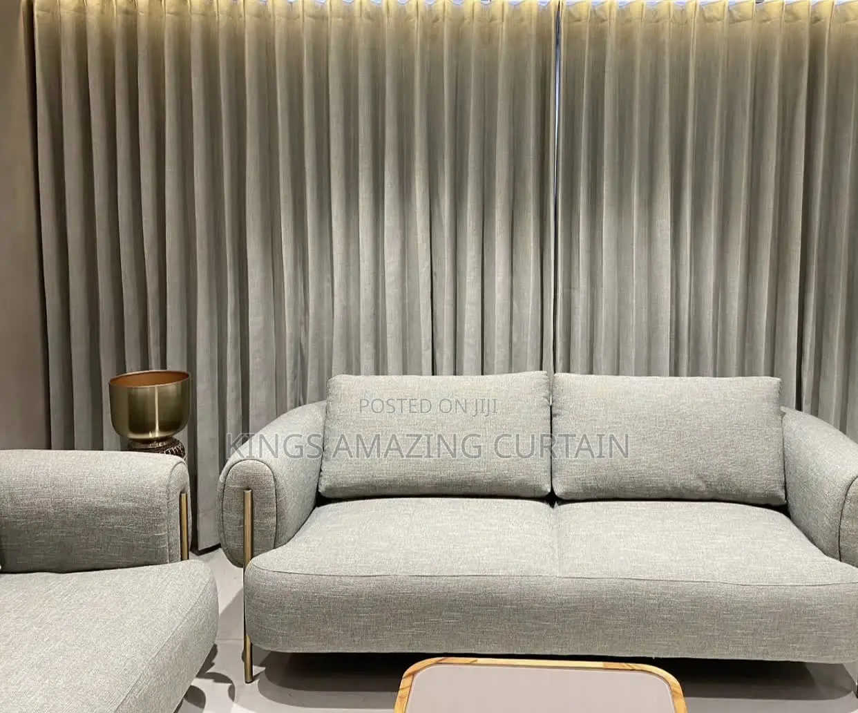King’s Amazing Curtains