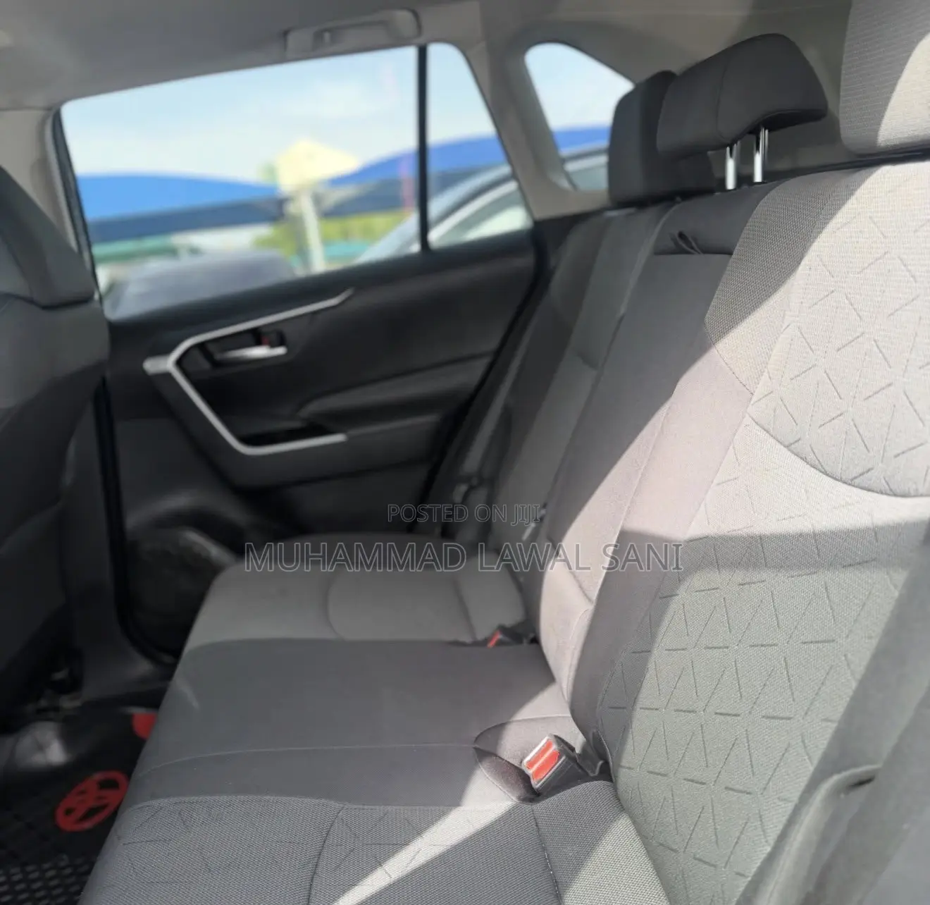 Toyota RAV4 2022 Gray