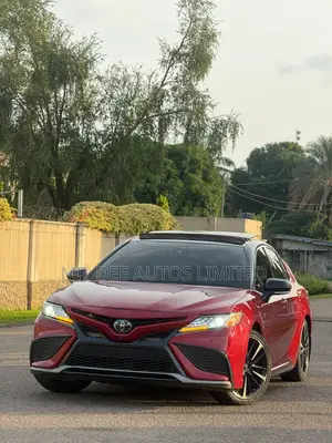 Toyota Camry XSE FWD 2020 Red