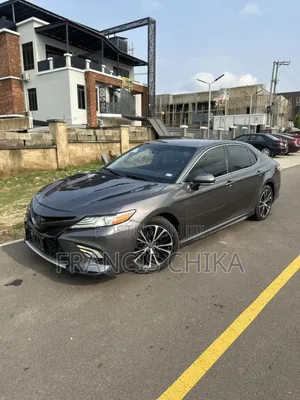Toyota Camry 2018 Gray
