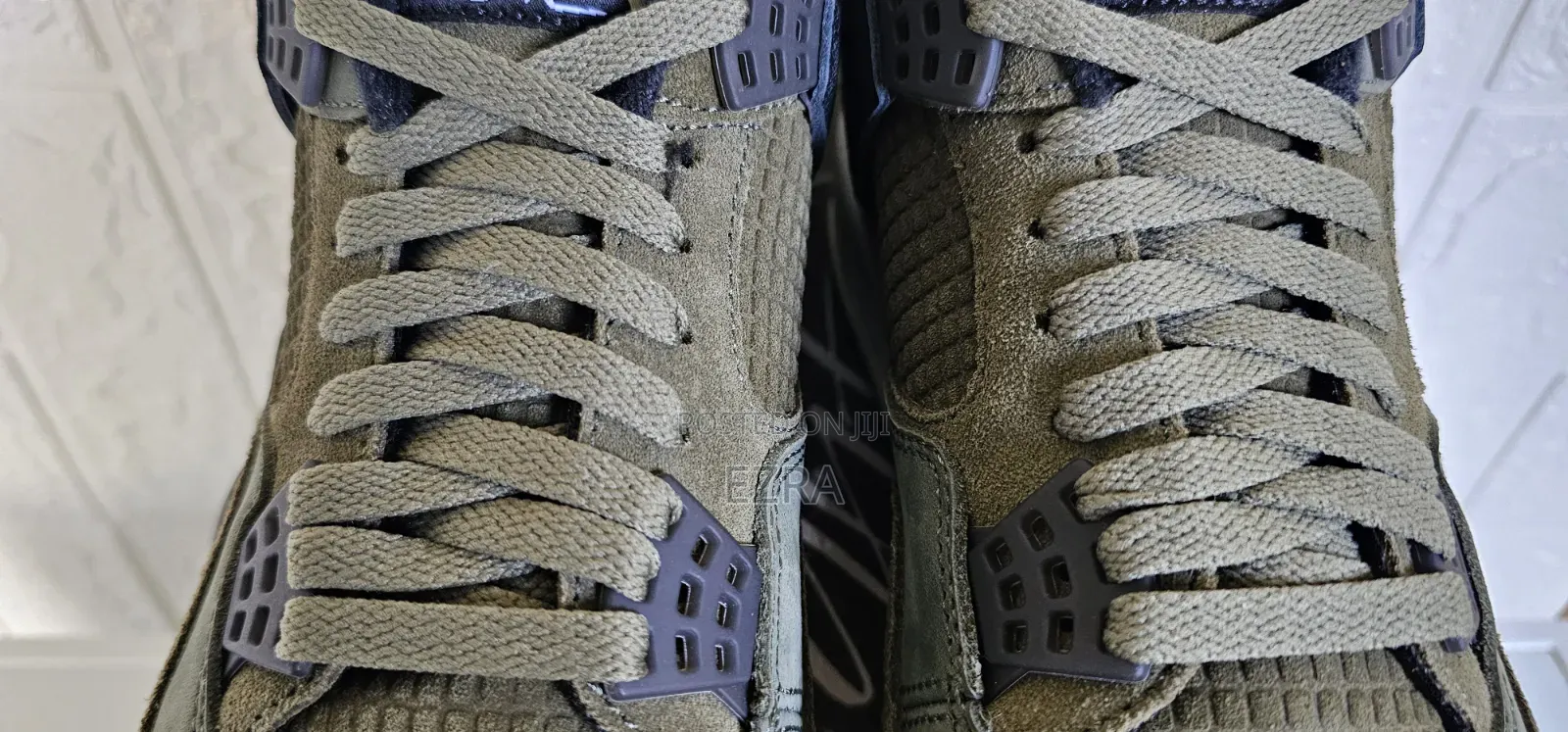 Air Jordan 4 Retro SE Craft Olive.