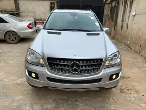 Mercedes-Benz M Class 2006 Silver