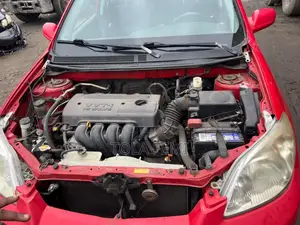 Toyota Matrix XR Hatchback FWD (1.8L 4cyl 4A) 2007 Red