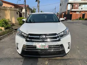 Toyota Highlander 2019 White