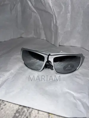 Silver Mirrored Lens